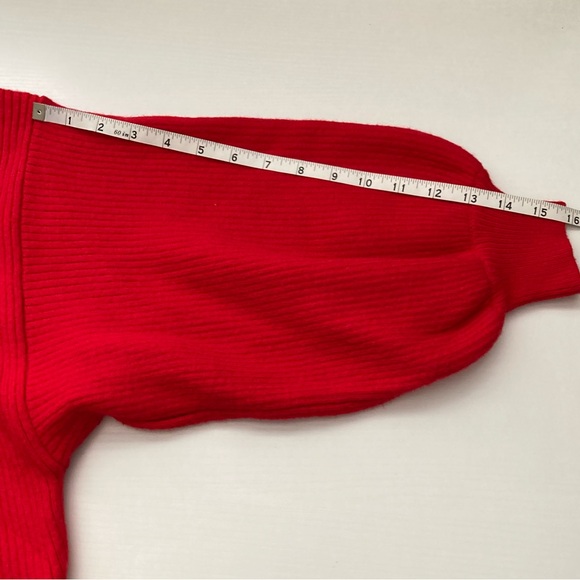 Line + Dot Red Ribbed Alder Sweater - Picture 6 of 10